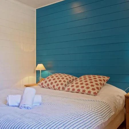 Apartment Le Grand Tichot A Et B - Val Claret-5 By Interhome